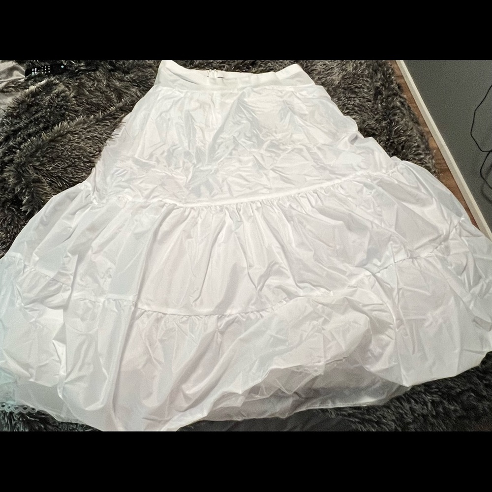 Elegant White Women's Dress